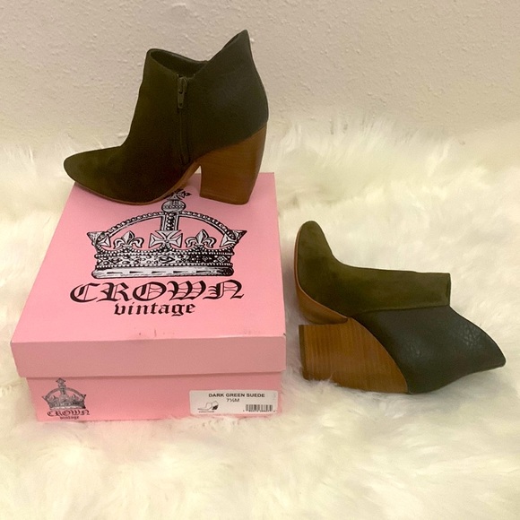 Crown - Suede Bootie - Brown - Size 7.5 - with box - Picture 5 of 11